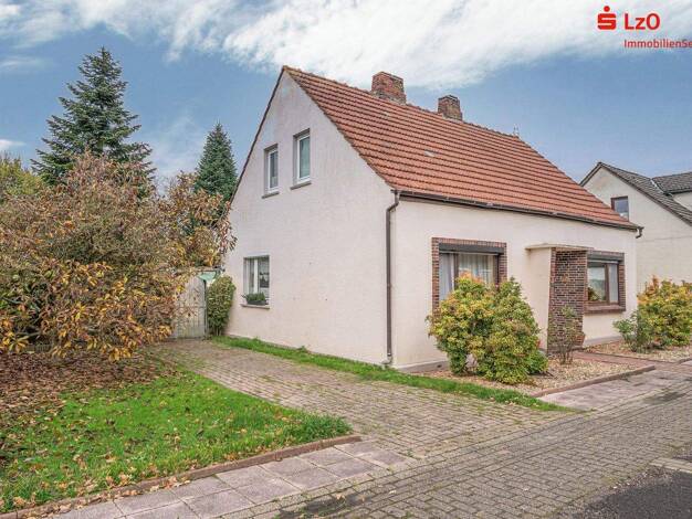 Einfamilienhaus zum Kauf 147.000 € 5 Zimmer 124 m² 870 m² Grundstück Sande 26452