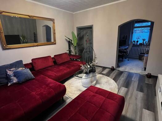 Reihenmittelhaus zum Kauf provisionsfrei 99.700 € 13 Zimmer 244 m² 309 m² Grundstück frei ab 01.11.2026 Lindenstraße 17 Triebes Zeulenroda-Triebes 07950