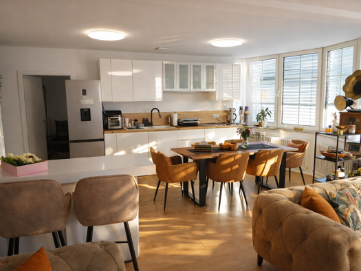 Mehrfamilienhaus zum Kauf als Kapitalanlage geeignet 829.000 € 740 m² 606 m² Grundstück Rennerod 56477