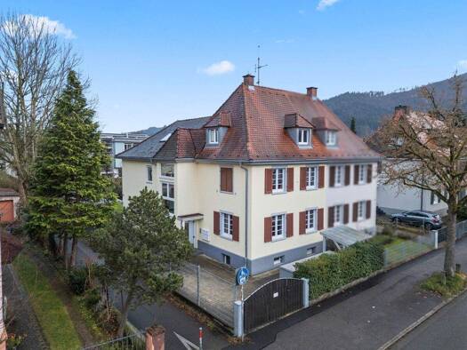 Haus zum Kauf 1.585.000 € 10 Zimmer 250 m² 616 m² Grundstück Waldsee Freiburg im Breisgau 79117
