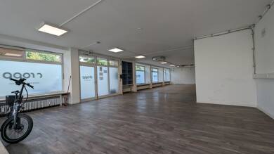 Verkaufsfläche zur Miete provisionsfrei 303 m² Verkaufsfläche Martin Behaim Strasse 3 Sendling-Westpark München 81373