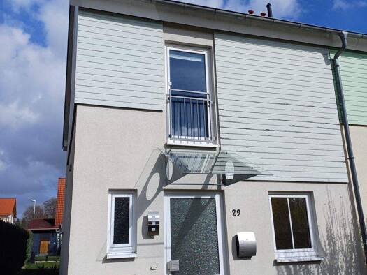 Doppelhaushälfte zum Kauf 6 Zimmer 112 m² 250 m² Grundstück frei ab sofort Gert-Fröbe-Straße 29 Oberplanitz Zwickau 08064