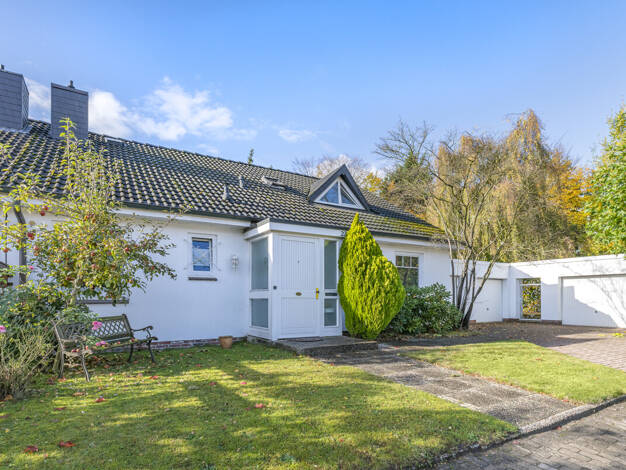 Doppelhaushälfte zum Kauf 730.000 € 9 Zimmer 222,7 m² 1.210 m² Grundstück Ellerbek 25474