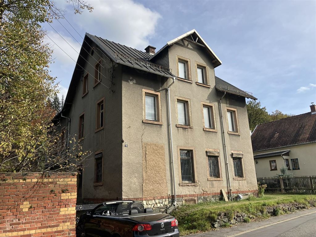 Einfamilienhaus zum Kauf als Kapitalanlage geeignet 68.000 € 1 Zimmer 250 m²<br/>Wohnfläche 690 m²<br/>Grundstück Klaffenbach Chemnitz 09123