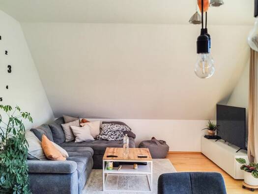 Wohnung zur Miete 1.220 € 3 Zimmer 77 m² 2. Geschoss frei ab 01.02.2026 Untere Bahnhofstr. 4 Germering 82110