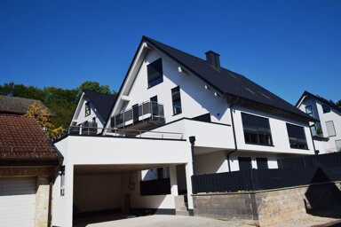 Doppelhaushälfte zur Miete 2.300 € 5 Zimmer 220 m² 250 m² Grundstück Oberbessenbach Bessenbach 63856