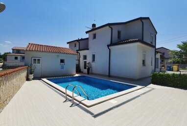 Haus zum Kauf 450.000 € 3,5 Zimmer 111 m² 370 m² Grundstück Porec