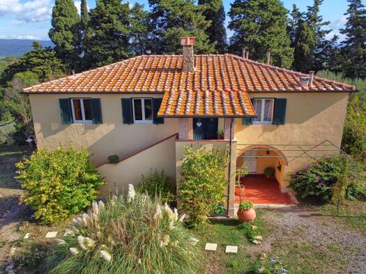 Villa zur Miete 1.050.000 € 4 Zimmer 430 m² 120.000 m² Grundstück Guardistallo