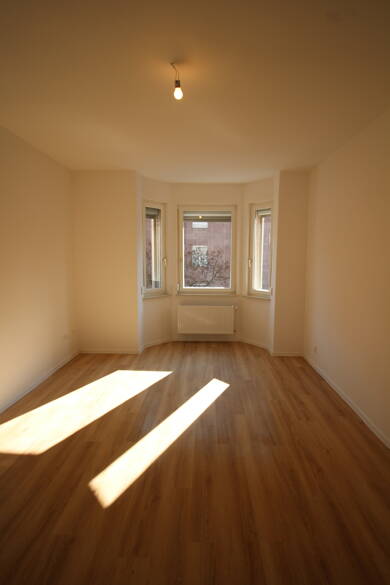 Wohnung zur Miete 1.103 € 4 Zimmer 92 m² 3. Geschoss frei ab sofort Humboldtstr. 103 Lichtenhof Nürnberg 90459