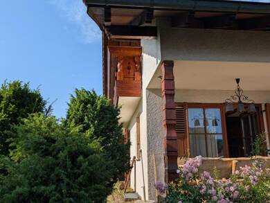 Mehrfamilienhaus zum Kauf provisionsfrei 719.000 € 6 Zimmer 198 m² 674 m² Grundstück Böbingen Böbingen 73560