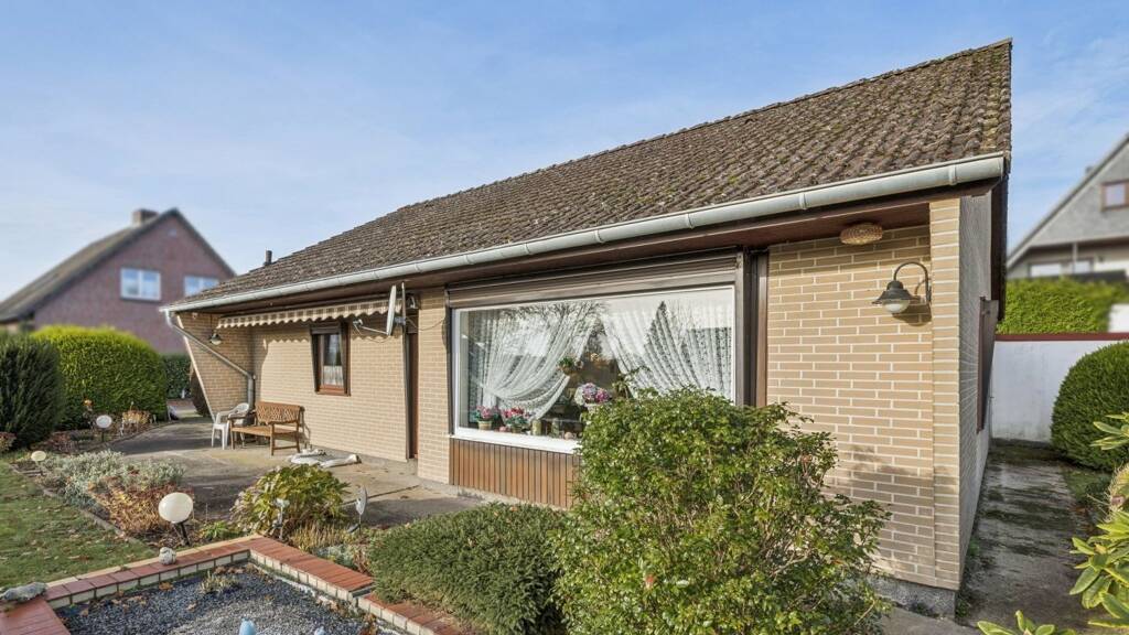 Einfamilienhaus zum Kauf 235.000 € 4 Zimmer 93,3 m² 662 m² Grundstück Lentföhrden 24632