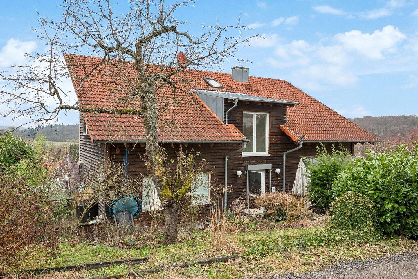 Immobilie in Lollar - Zwangsversteigerung 20.04.2026 - Einfamilienhaus mit Garten und Garage in Lollar-Odenhausen! - Bild 4