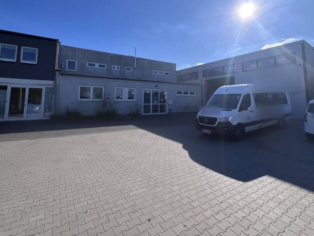 Lagerhalle zur Miete provisionsfrei 6.900 € 1.110 m² Lagerfläche Laubornstraße 10 Miehlen Miehlen 56357