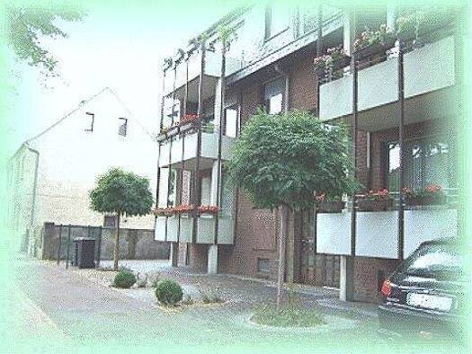 Wohnung zur Miete 650 € 3,5 Zimmer 81 m² Geschoss EG/2 frei ab sofort Buchholz Duisburg 47249