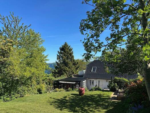 Einfamilienhaus zum Kauf 399.999 € 6 Zimmer 132 m² 1.062 m² Grundstück Rønshoved 6340