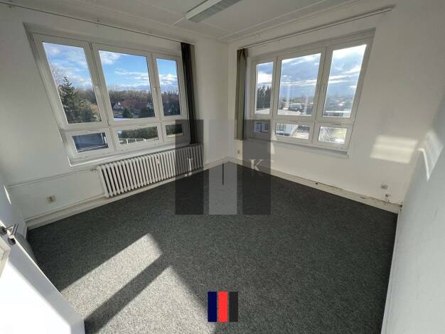 Büro zur Miete 443 m² Bürofläche teilbar ab 30 m² Grevesmühlen Grevesmühlen 23936