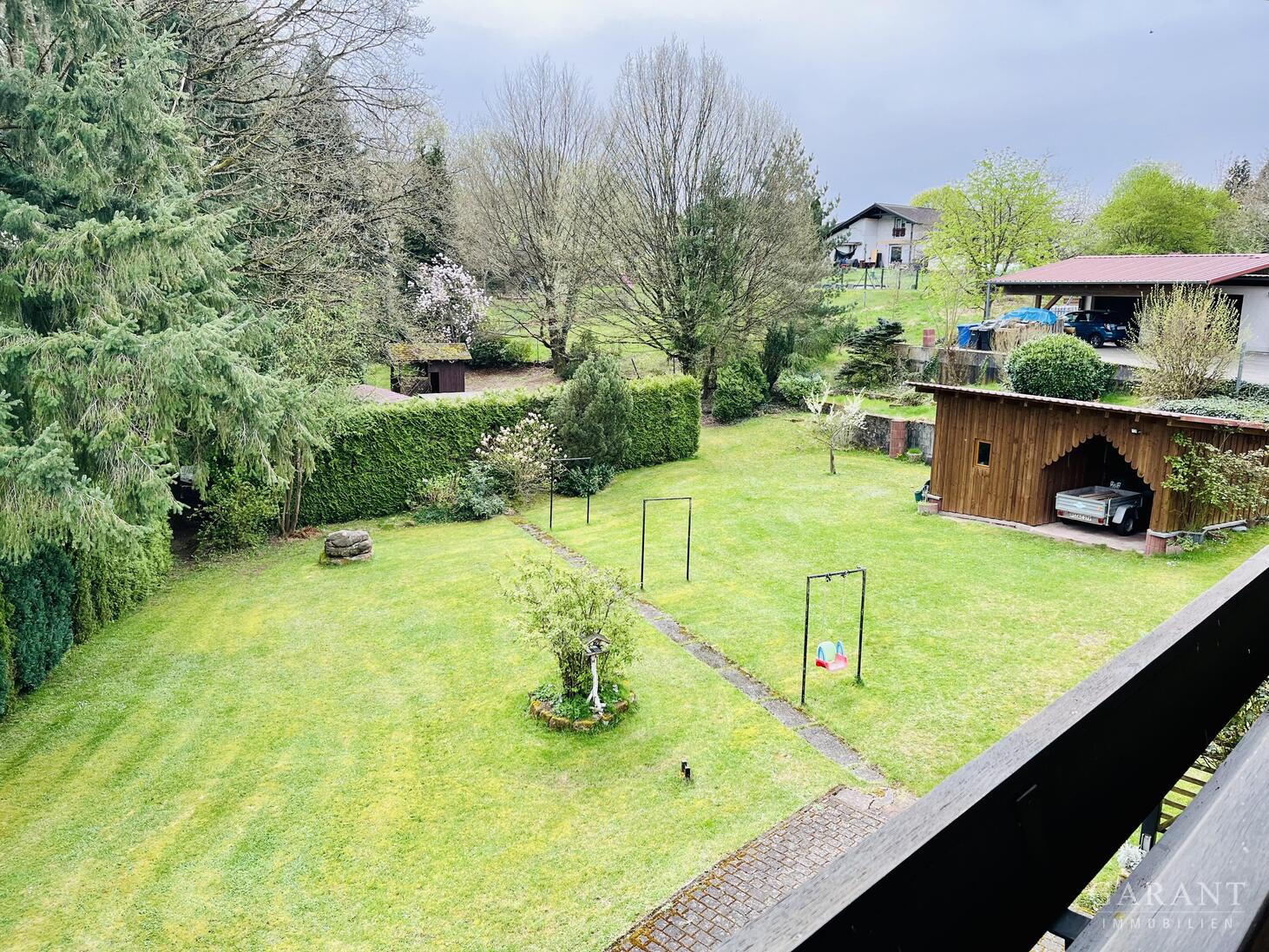 Einfamilienhaus zum Kauf 289.000 € 10 Zimmer 232 m²<br/>Wohnfläche 2.747 m²<br/>Grundstück Hilst 66957