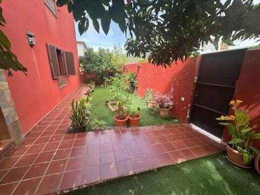 Villa zum Kauf 490.000 € 4 Zimmer 192 m² La Orotava 38300