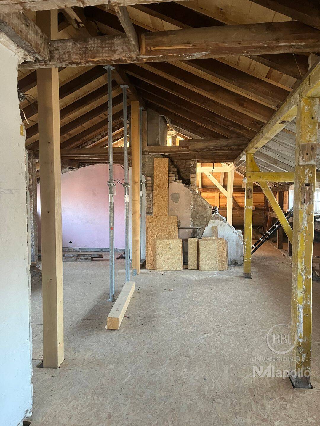 Property thumbnail 9