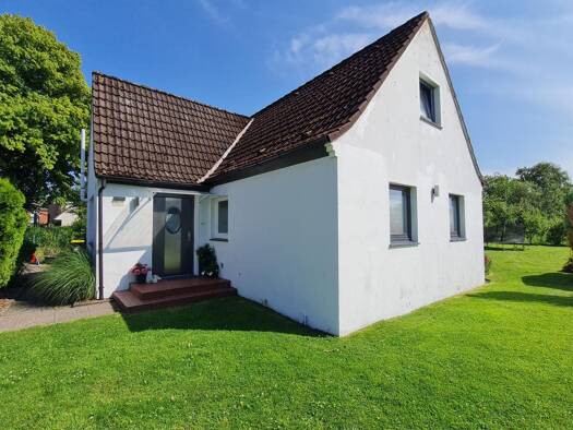 Einfamilienhaus zum Kauf 265.000 € 3 Zimmer 90 m² 1.081 m² Grundstück frei ab 01.09.2026 Süder-Westerwisch Cuxhaven 27474