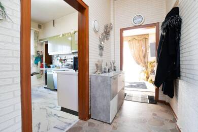 Mehrfamilienhaus zum Kauf 270.000 € 6 Zimmer 195 m² 658 m² Grundstück frei ab 01.08.2025 Bad Oeynhausen Bad Oeynhausen 32545