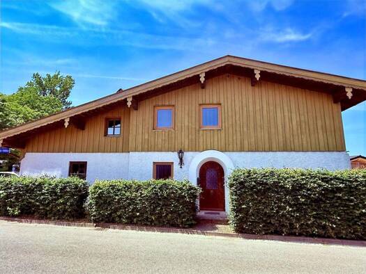 Einfamilienhaus zum Kauf 735.000 € 5 Zimmer 124 m² 358 m² Grundstück frei ab sofort Haslach Traunstein 83278