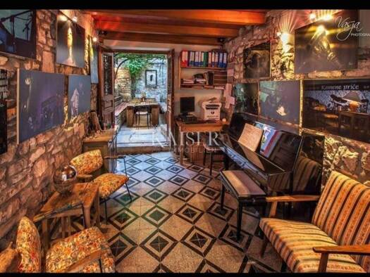 Ladenfläche zum Kauf 770.000 € 1 Zimmer Bale Bale