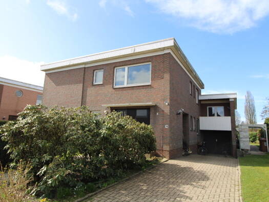 Mehrfamilienhaus zum Kauf 230.000 € 9 Zimmer 201 m² 825 m² Grundstück Wittmund 26409