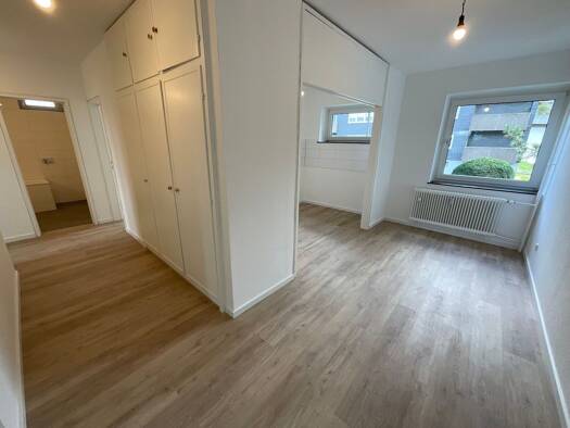 Wohnung zur Miete 719 € 3 Zimmer 76 m² 1. Geschoss Erlenstraße 28 Süd Remscheid 42855