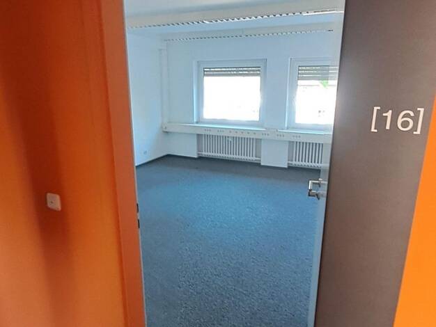 Bürofläche zur Miete provisionsfrei 590 € 30 m² Bürofläche Dammer Straße Neuwerk Ost 41066