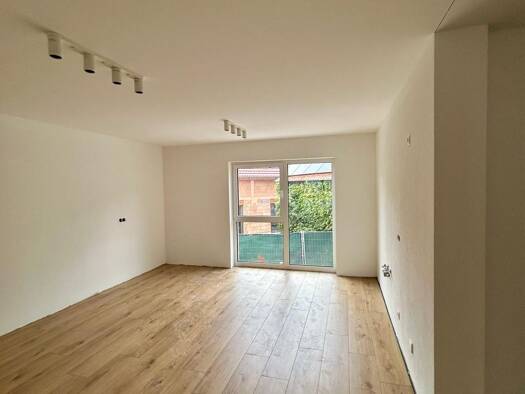 Wohnung zur Miete 1.300 € 3 Zimmer 100 m² Geschoss 2/3 frei ab 15.10.2026 Theilheim 97288