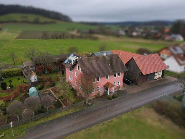 Mehrfamilienhaus zum Kauf 470.000 € 6 Zimmer 291 m² 19.865 m² Grundstück Wehrda Haunetal 36166