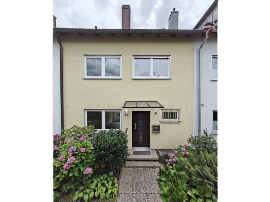Reihenhaus zur Miete 1.900 € 5,5 Zimmer 154 m² 206 m² Grundstück frei ab sofort Neuröthenbach Nürnberg 90449