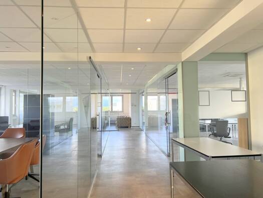 Bürogebäude zur Miete 3.580 € 6 Zimmer Kaiserlei Offenbach 63067