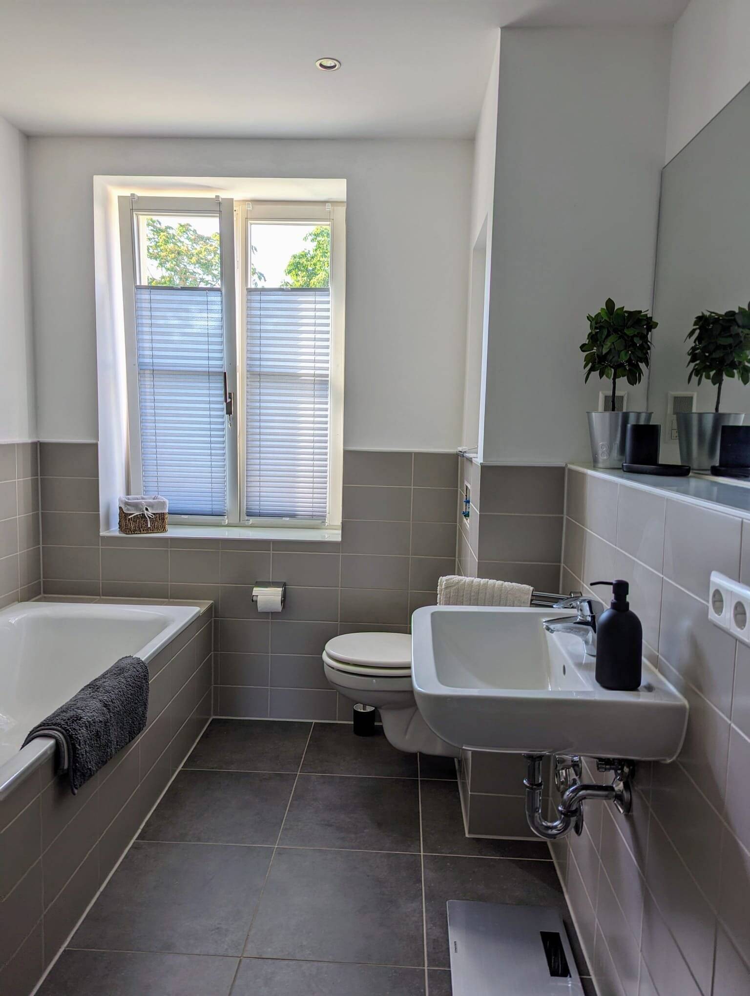 Property thumbnail 9