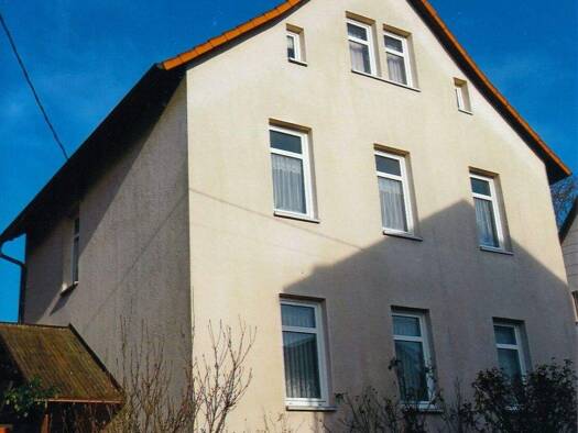 Haus zum Kauf 150.000 € 6 Zimmer 122 m² 338 m² Grundstück frei ab sofort Meiningen 98617