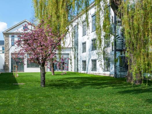 Büro zum Kauf 2.438 € 2.255,8 m² Bürofläche Unterdürrbach Würzburg 97080