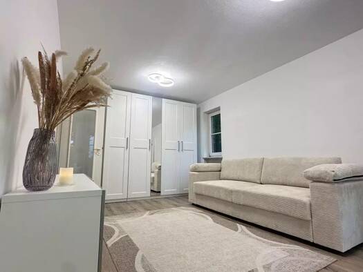 Terrassenwohnung zur Miete 1.140 € 1 Zimmer 33 m² Geschoss EG/2 frei ab sofort Trudering-Riem München 81827