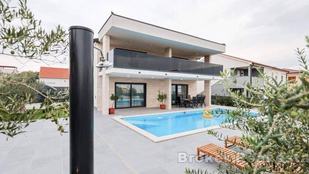 Haus zum Kauf 849.000 € 5 Zimmer 220 m² Vir