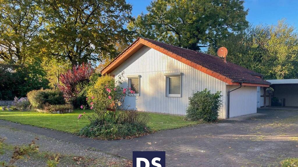 Einfamilienhaus zum Kauf 310.000 € 3 Zimmer 82 m² 1.177 m² Grundstück frei ab sofort Bredenbek 24796