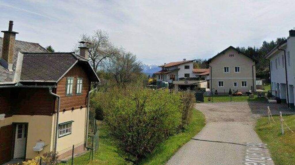 Grundstück zum Kauf 320.000 € 2.268 m² Grundstück Krumpendorf am Wörthersee 9201