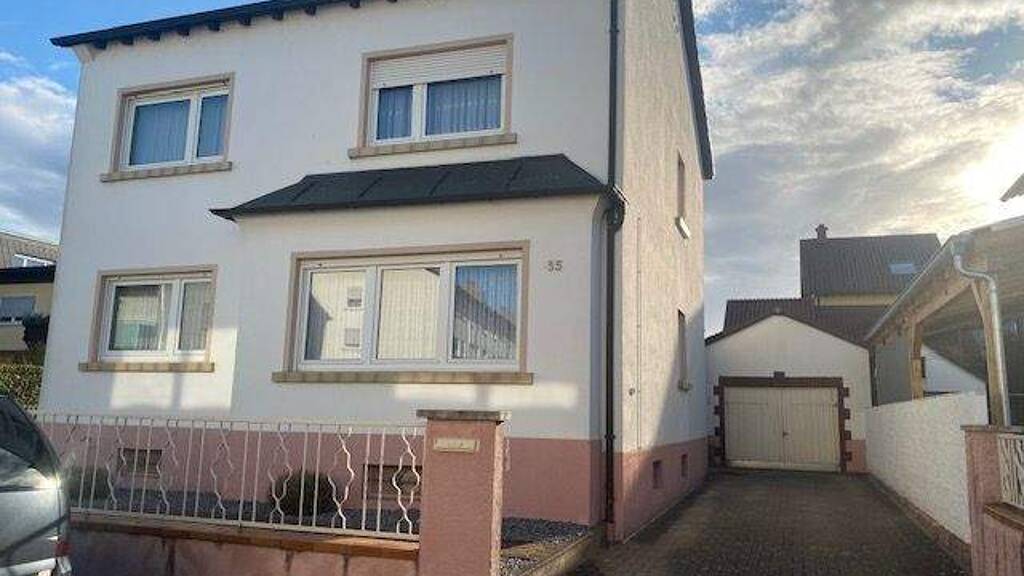 Mehrfamilienhaus zum Kauf 449.000 € 7 Zimmer 146 m² 400 m² Grundstück frei ab sofort Schifferstadt 67105