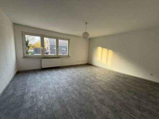 Wohnung zur Miete 610 € 2,5 Zimmer 75 m² 1. Geschoss Gladbecker Str. 248 Eigen Bottrop 46240