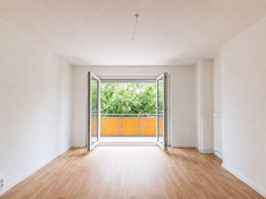 Wohnung zur Miete 450 € 2 Zimmer 57 m² frei ab sofort Kappel Chemnitz 09119
