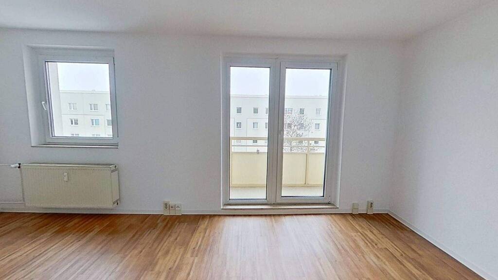 Studio zur Miete 349 € 3 Zimmer 56,8 m² 4. Geschoss frei ab 01.03.2026 Bernhard-Kellermann-Str. 21 Leipziger Str. Magdeburg 39120