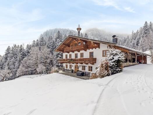 Bauernhaus zum Kauf 1.700.000 € 10 Zimmer 379,3 m² 1.359 m² Grundstück Unken 5091