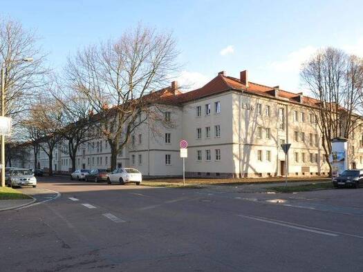 Wohnung zur Miete 630 € 3 Zimmer 68,2 m² 3. Geschoss Landrain 136 Landrain Halle 06118
