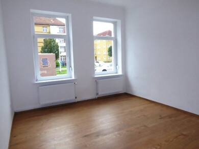 Wohnung zur Miete 642 € 3 Zimmer 85,6 m² EG frei ab 01.09.2025 Franz-Ziegler-Str. 14 Neustadt Brandenburg an der Havel 14776