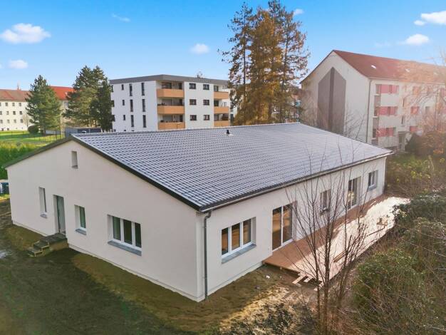 Bungalow zum Kauf 415.000 € 5 Zimmer 139,4 m² 665 m² Grundstück Borna 04552