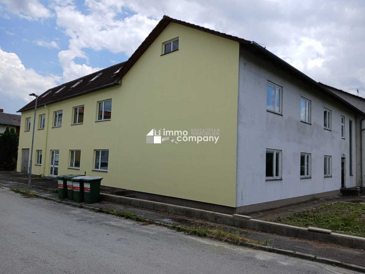 Mehrfamilienhaus zum Kauf 598.000 € 12 Zimmer 280 m²<br/>Wohnfläche 2.866 m²<br/>Grundstück Waidhofen an der Thaya 3830